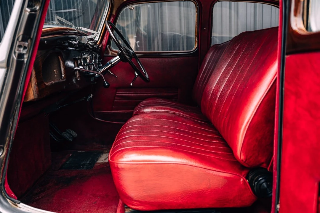 1955 Citroen Traction Avant - Image 4 of 30