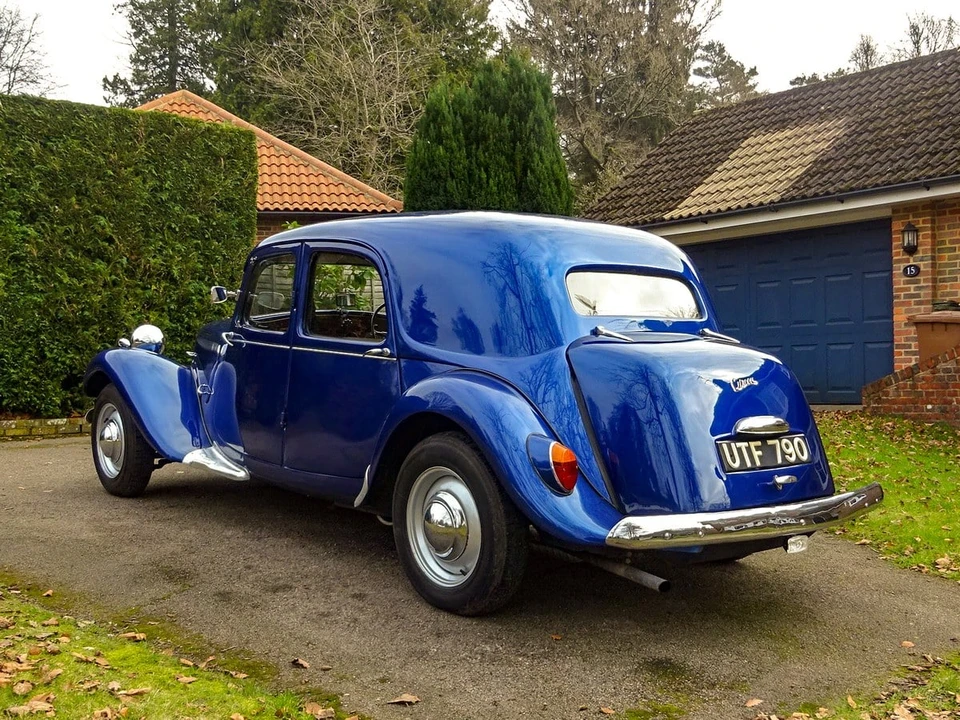 1955 Citroen Traction Avant - Image 18 of 30