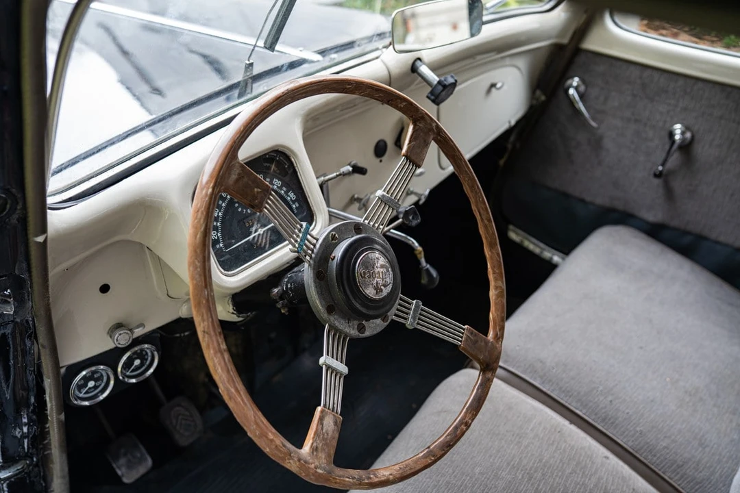 1955 Citroen Traction Avant - Image 3 of 30
