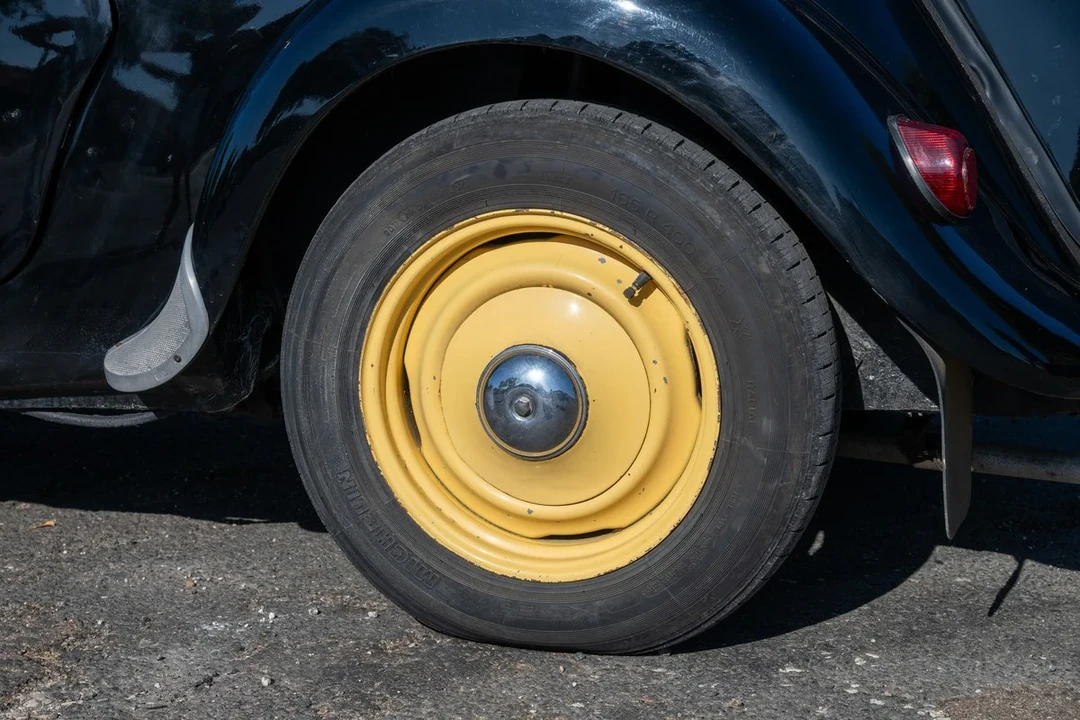 1955 Citroen Traction Avant - Image 11 of 30