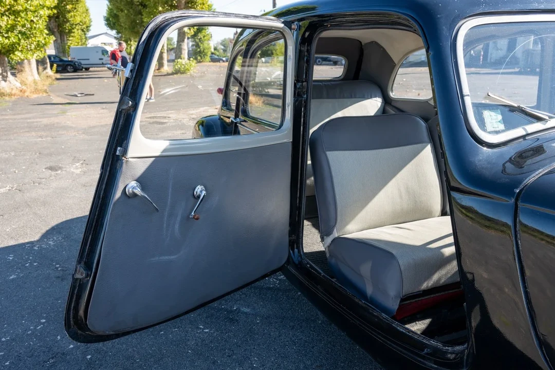 1955 Citroen Traction Avant - Image 13 of 30