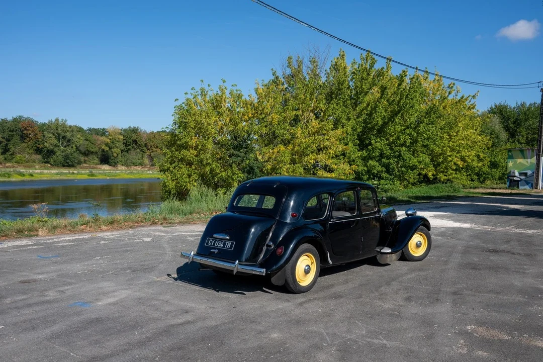 1955 Citroen Traction Avant - Image 9 of 30