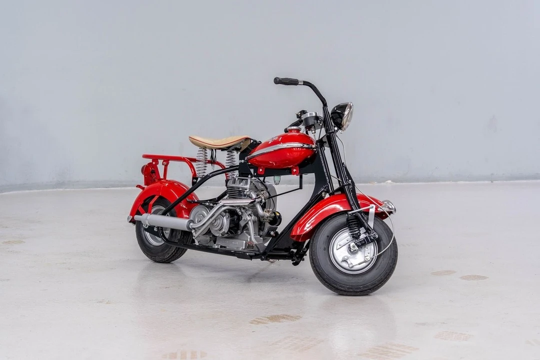 1955 Cushman Eagle - Image 4 of 12