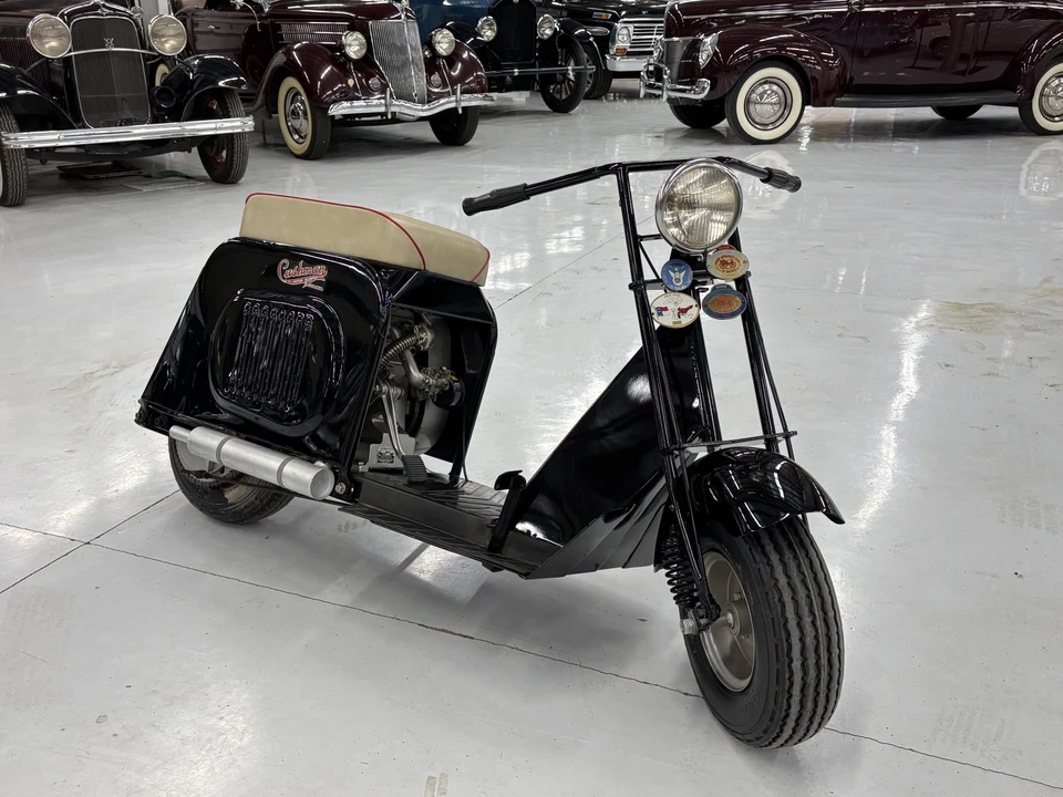 1955 Cushman Eagle - Image 2 of 31