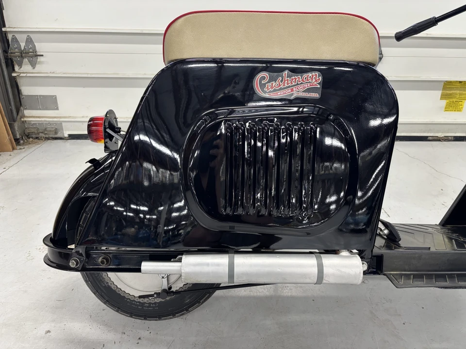 1955 Cushman Eagle - Image 9 of 31