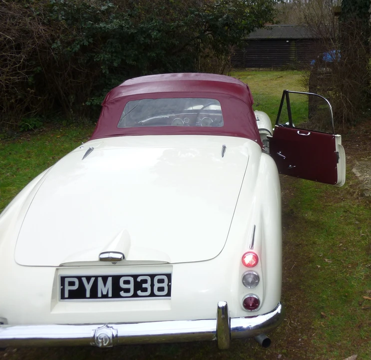 1955 Daimler - Image 4 of 11