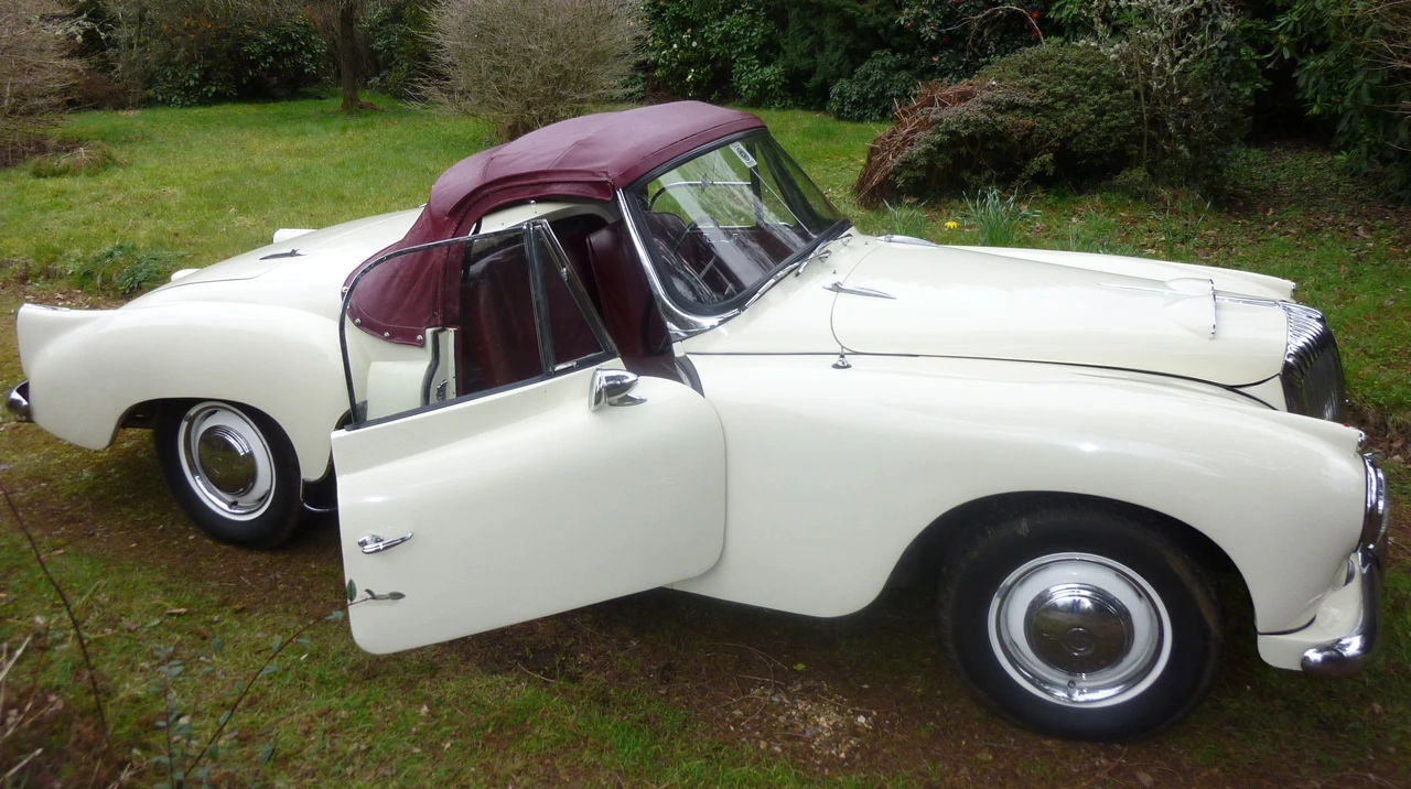 1955 Daimler - Image 5 of 11