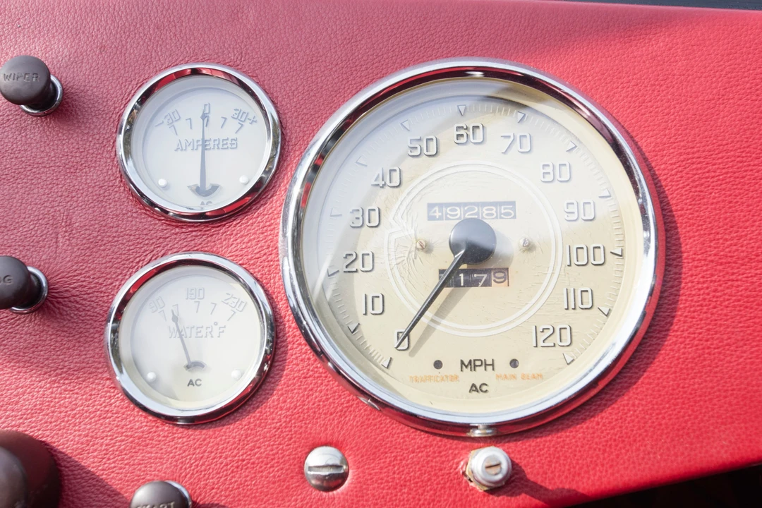 1955 Daimler - Image 15 of 31