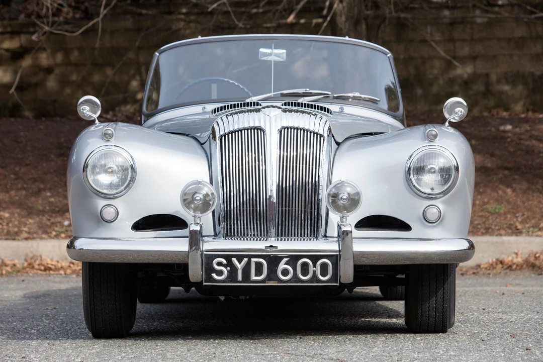 1955 Daimler - Image 11 of 31