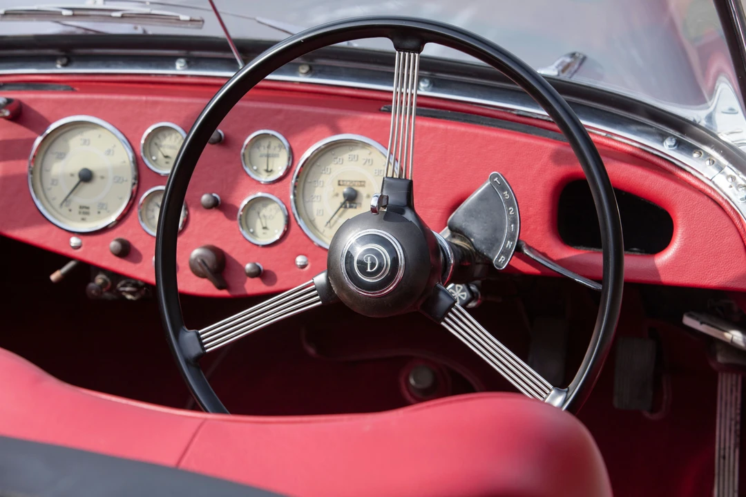 1955 Daimler - Image 19 of 31