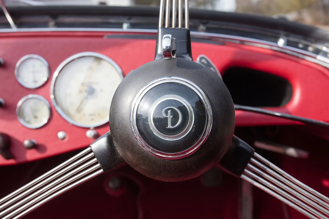 1955 Daimler - Image 17 of 31