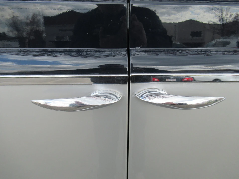 1955 Daimler - Image 27 of 31