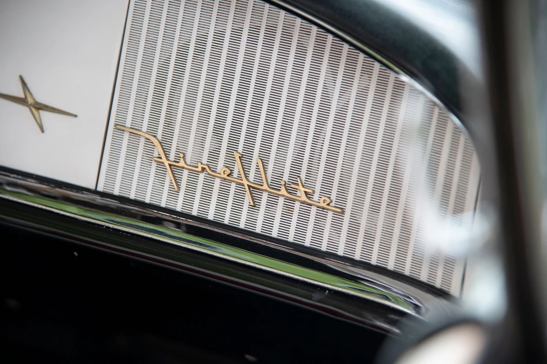 1955 DeSoto Fireflite - Image 9 of 31