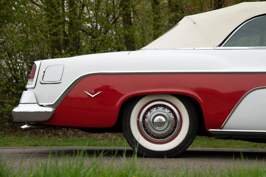 1955 DeSoto Fireflite - Image 4 of 31