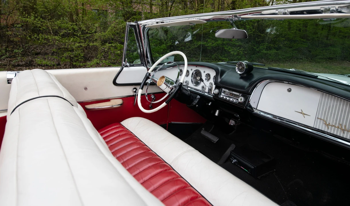 1955 DeSoto Fireflite - Image 28 of 31