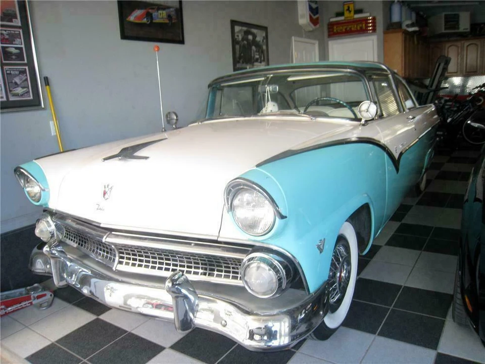 1955 Ford Crown Victoria - Image 2 of 3