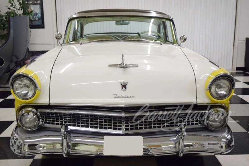 1955 Ford Fairlane 1st Gen - Image 27 of 31