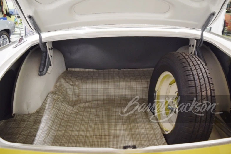 1955 Ford Fairlane 1st Gen - Image 21 of 31