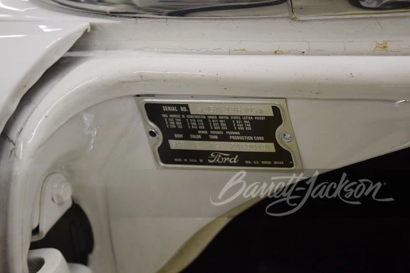 1955 Ford Fairlane 1st Gen - Image 24 of 31