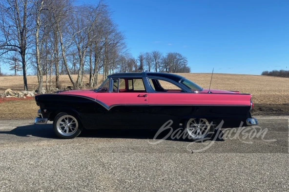 1955 Ford Fairlane 1st Gen - Image 5 of 8