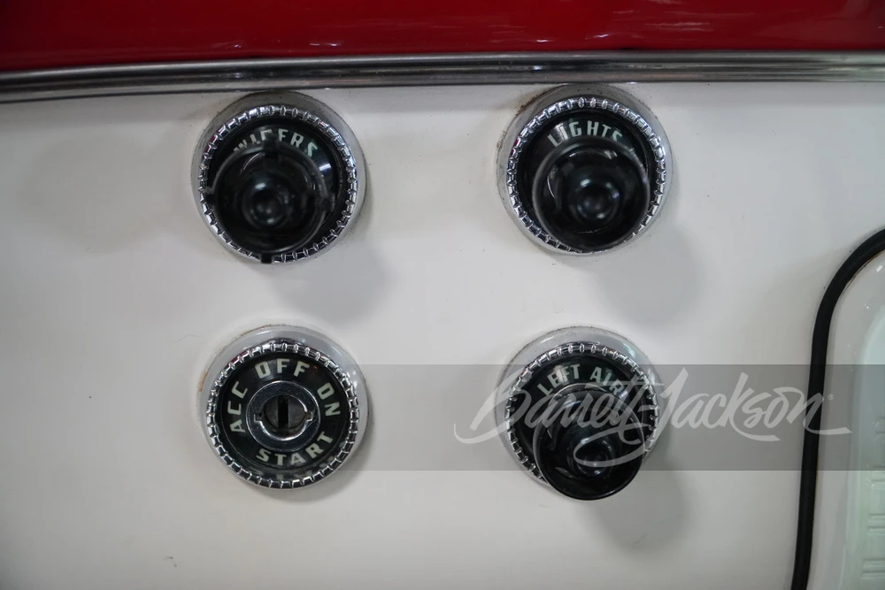 1955 Ford Crown Victoria - Image 19 of 31