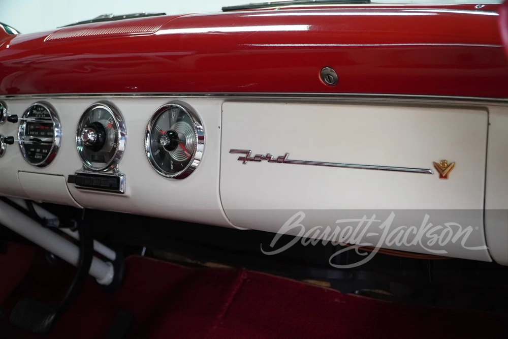 1955 Ford Crown Victoria - Image 18 of 31