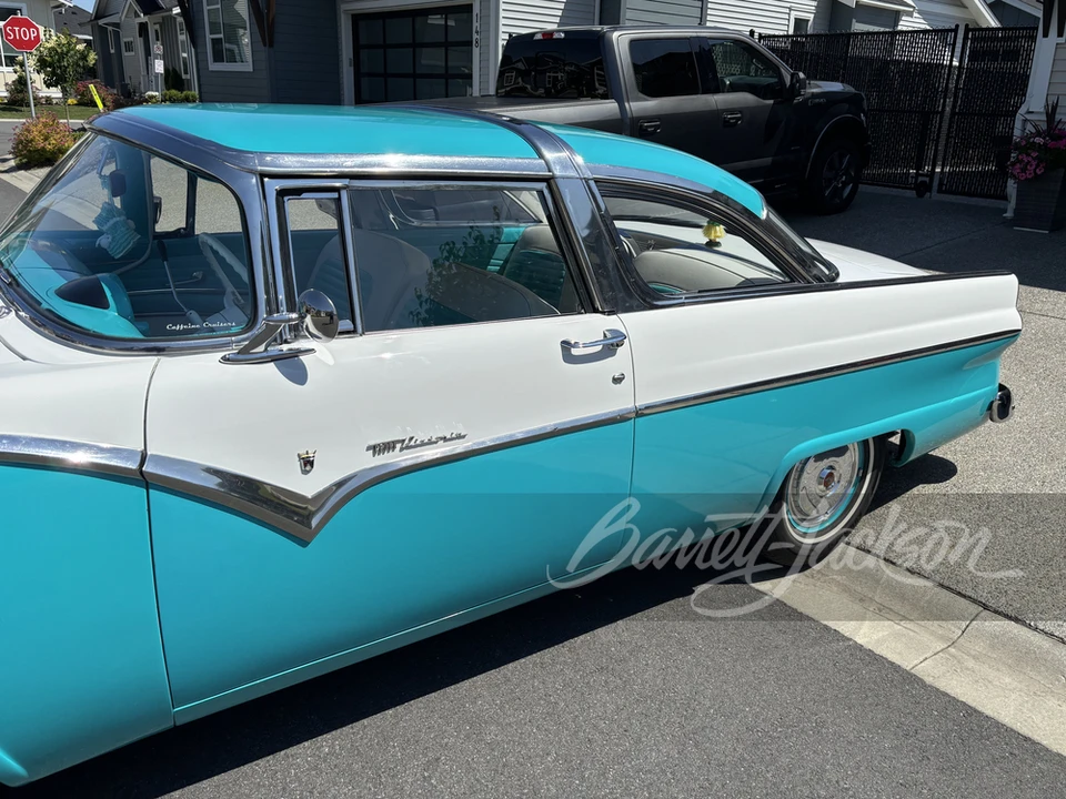 1955 Ford Crown Victoria - Image 4 of 25