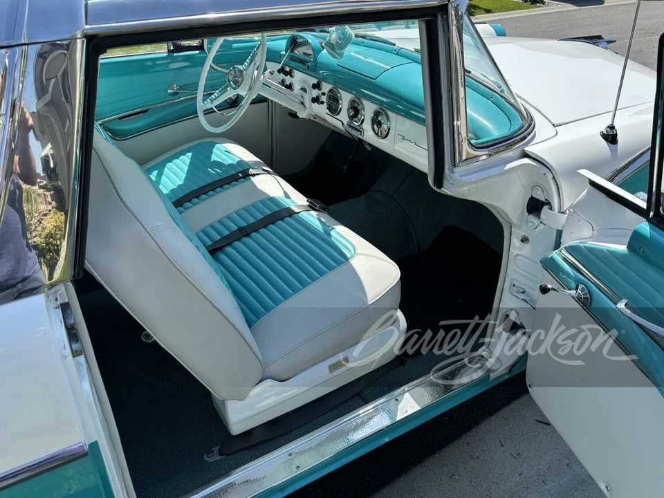 1955 Ford Crown Victoria - Image 22 of 25