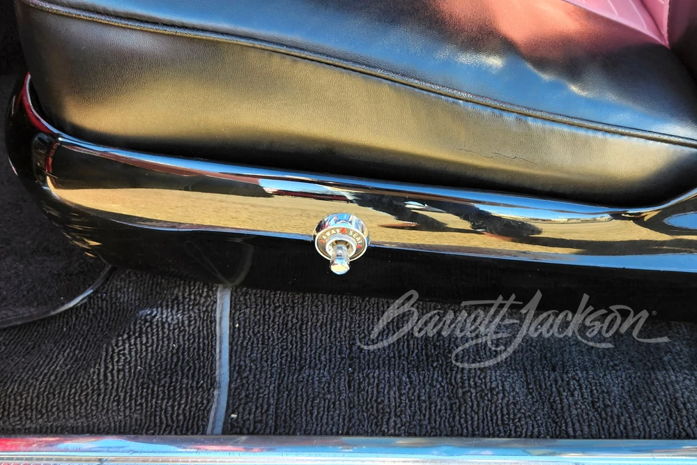 1955 Ford Fairlane 1st Gen - Image 16 of 23