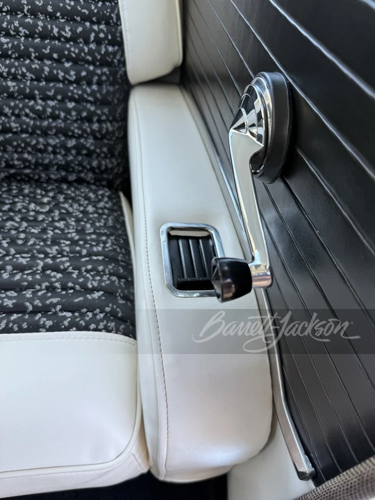 1955 Ford Fairlane 1st Gen - Image 6 of 30