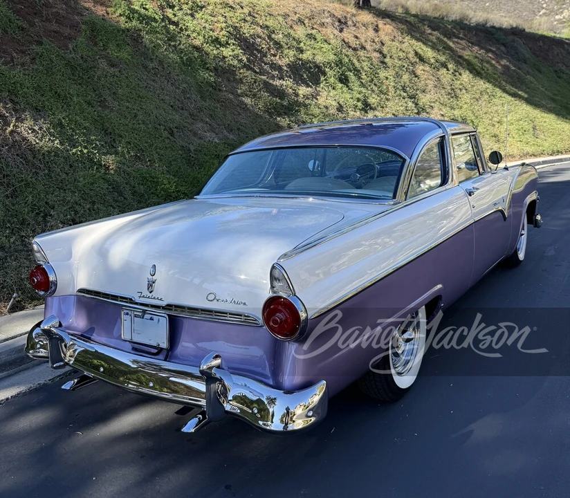 1955 Ford Fairlane 1st Gen - Image 2 of 30
