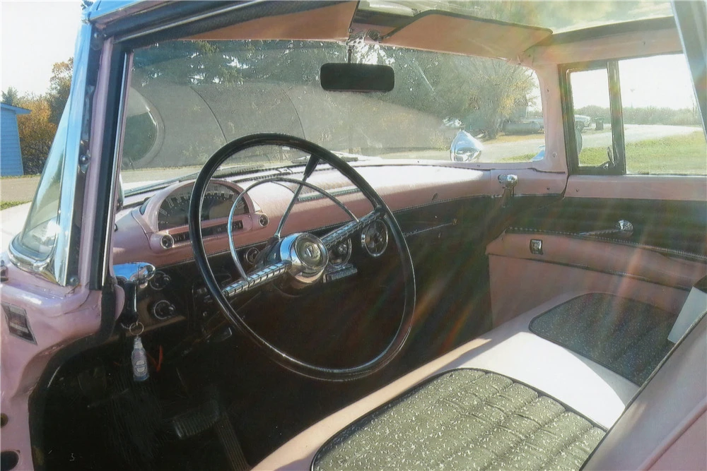 1955 Ford Fairlane 1st Gen - Image 4 of 5