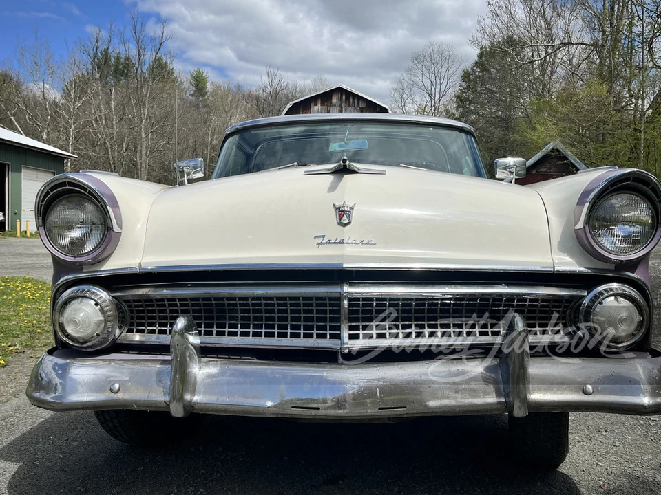 1955 Ford Fairlane 1st Gen - Image 12 of 15
