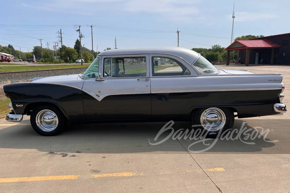 1955 Ford Fairlane 1st Gen - Image 13 of 13