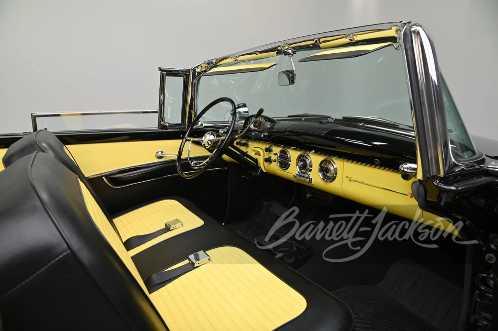 1955 Ford Fairlane 1st Gen - Image 3 of 31