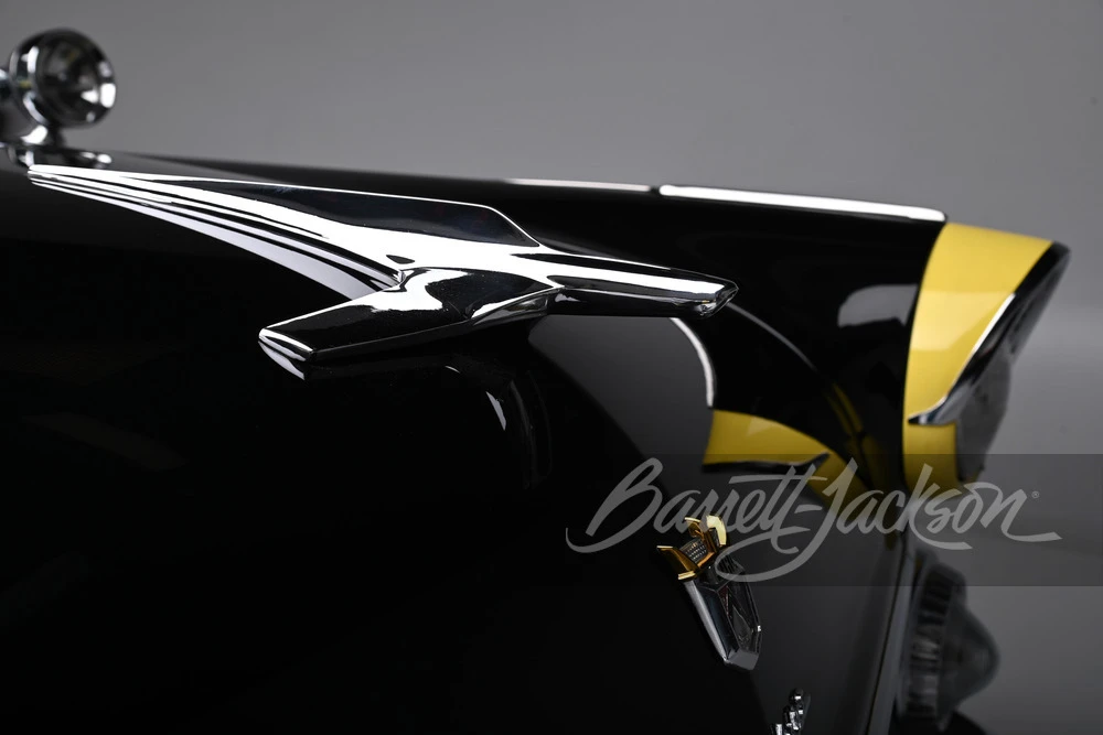 1955 Ford Fairlane 1st Gen - Image 4 of 31