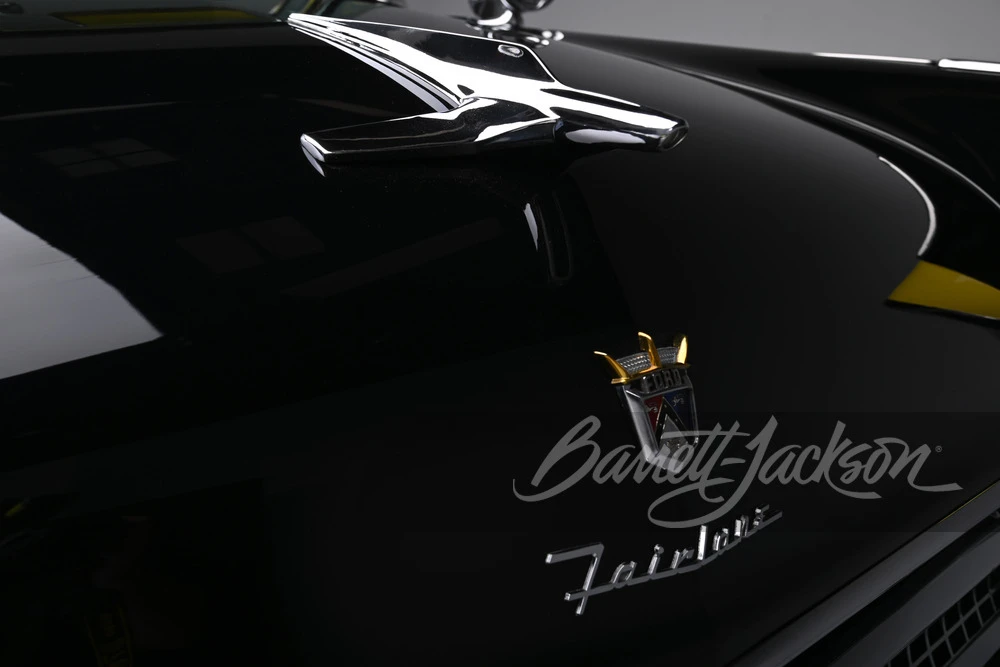 1955 Ford Fairlane 1st Gen - Image 5 of 31