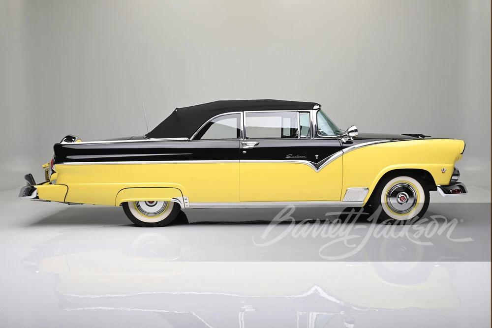 1955 Ford Fairlane 1st Gen - Image 7 of 31