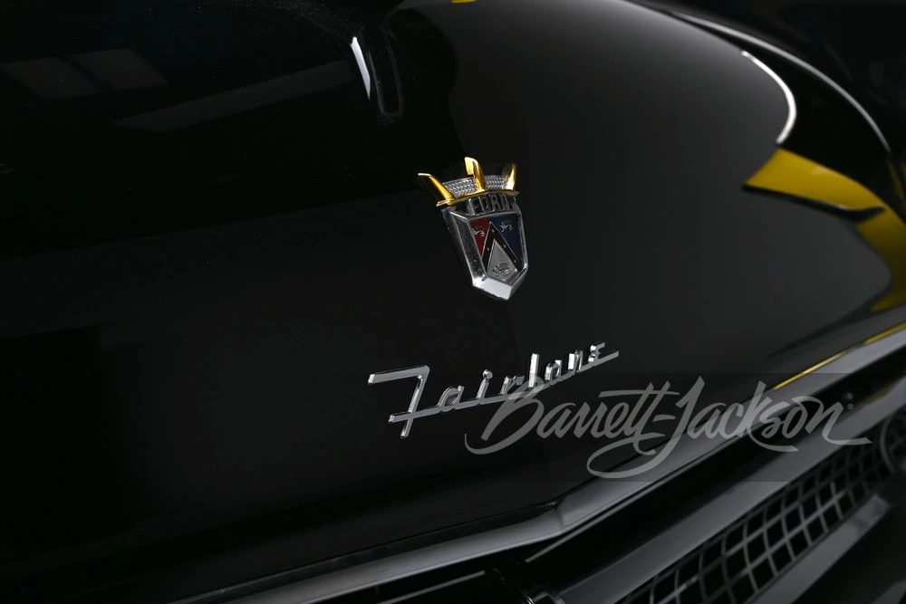 1955 Ford Fairlane 1st Gen - Image 8 of 31