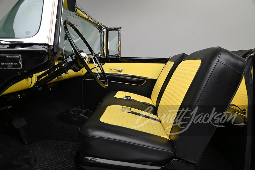 1955 Ford Fairlane 1st Gen - Image 9 of 31