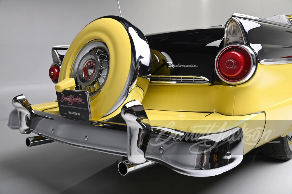 1955 Ford Fairlane 1st Gen - Image 22 of 31