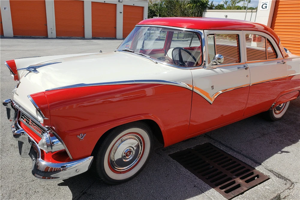 1955 Ford Fairlane 1st Gen - Image 2 of 5