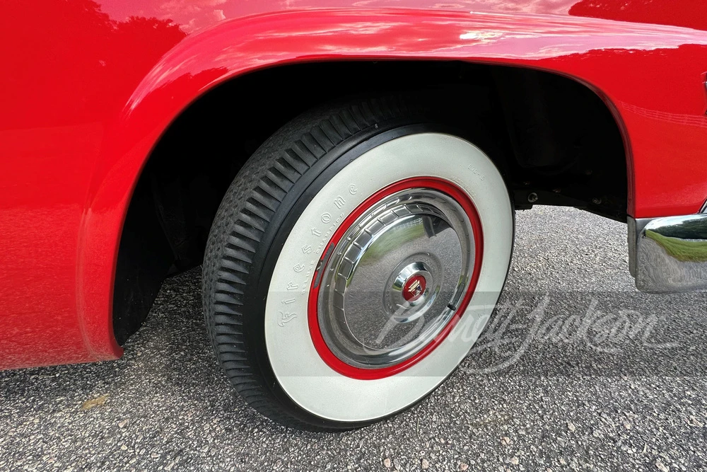 1955 Ford Fairlane 1st Gen - Image 5 of 11