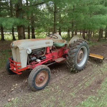 1955 Ford NAA/600 Utl Tractor