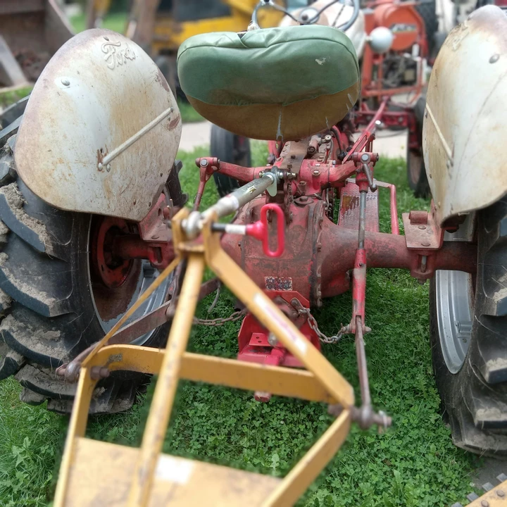 1955 Ford Tractor - Image 7 of 13