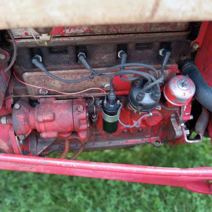 1955 Ford Tractor - Image 5 of 13