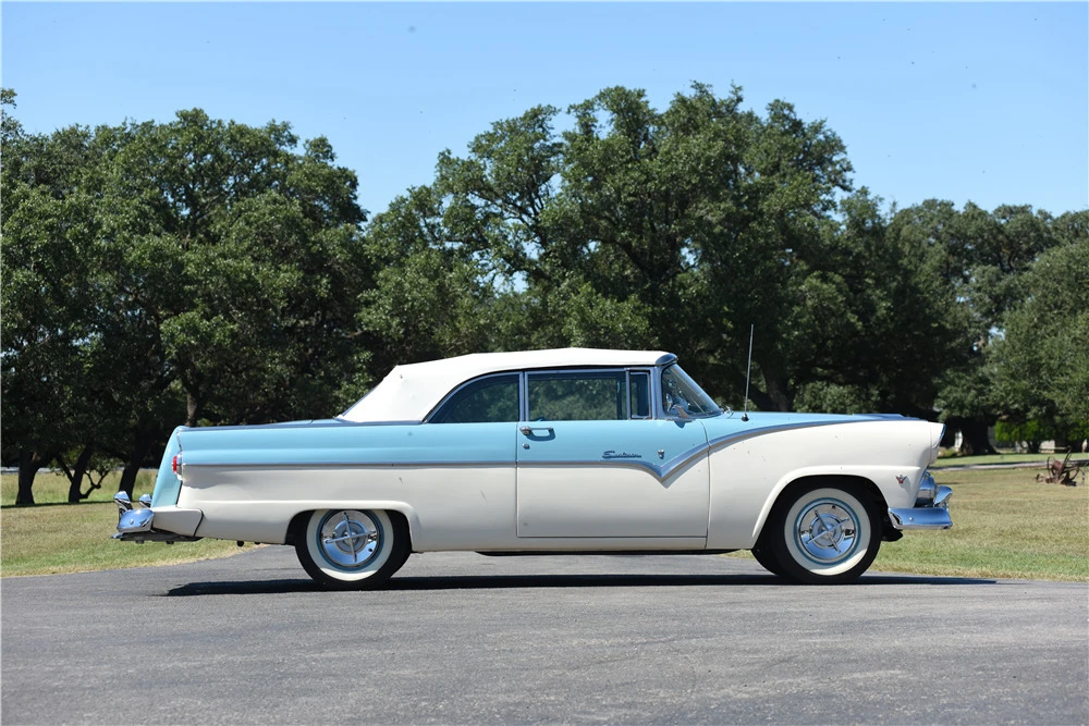 1955 Ford Fairlane 1st Gen - Image 5 of 5