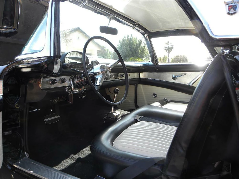 1955 Ford Thunderbird 1st Gen - Image 4 of 5