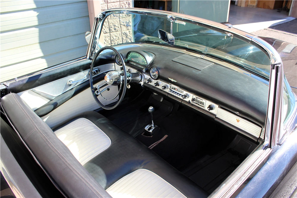 1955 Ford Thunderbird 1st Gen - Image 4 of 5
