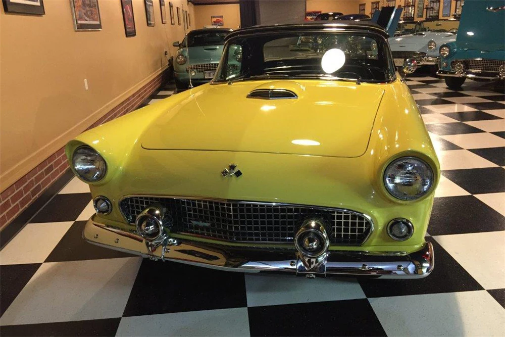 1955 Ford Thunderbird 1st Gen - Image 5 of 5
